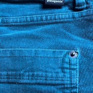 Patagonia Blue Ankle & Cropped Women Jeans